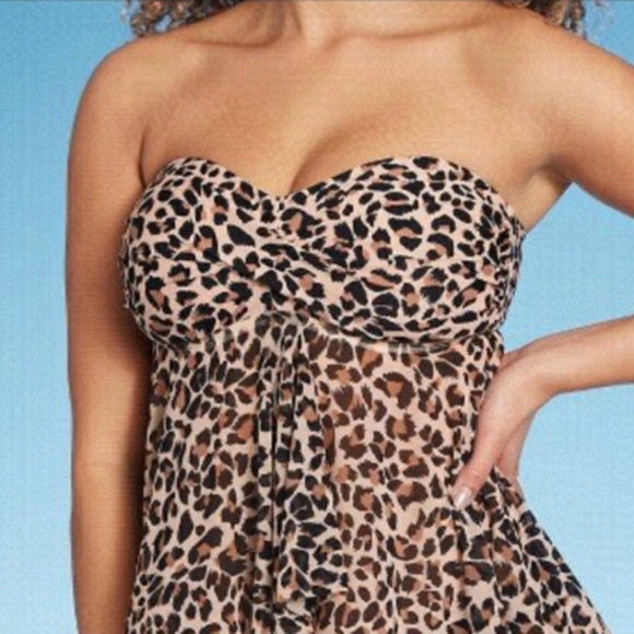 Merona Other - Leopard print Bandeau strapless Tankini  US Large